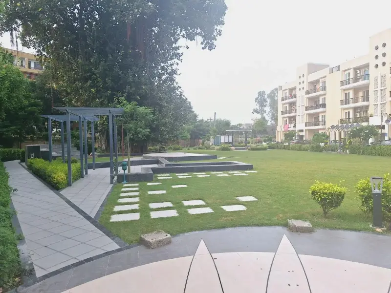 Ubber Mews Gate - Premium 2BHK, 3BHK, 4BHK Flats & Apartments