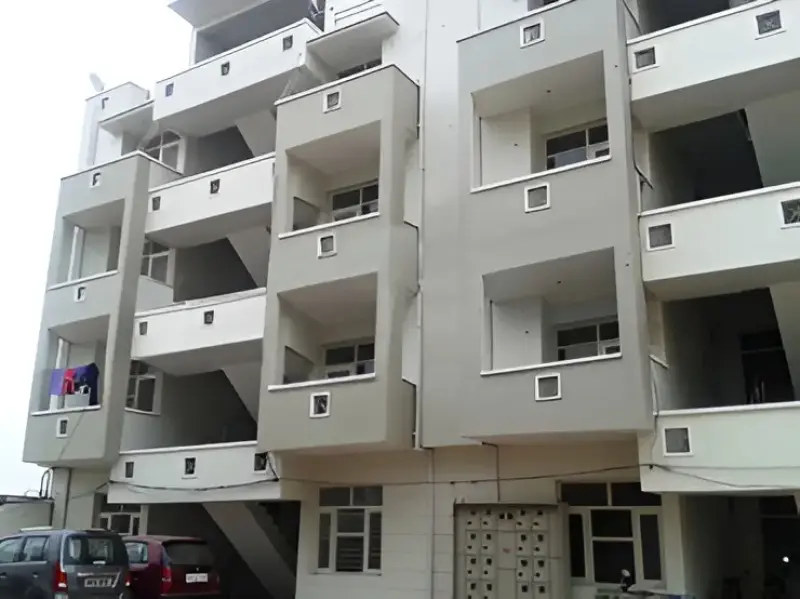 Aastha Apartment Badal Colony Zirakpur: Affordable 3BHK Apartments | Residential Projects in Zirakpur