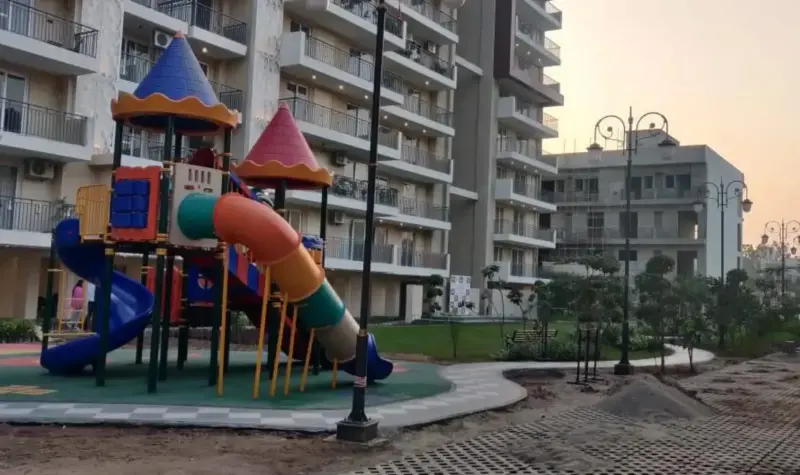 Aura Gazania Gazipur Road Zirakpur | Luxury 3BHK High-Rise Apartments in Zirakpur Residential Projects