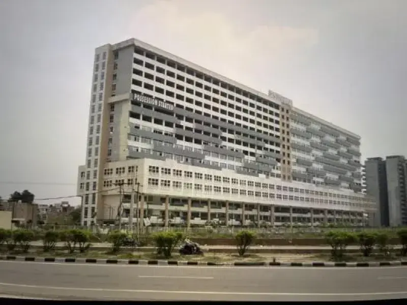 CCC Residential Suites Zirakpur: 1 BHK High-Rise Apartments for Sale | Best Residential Projects in Zirakpur