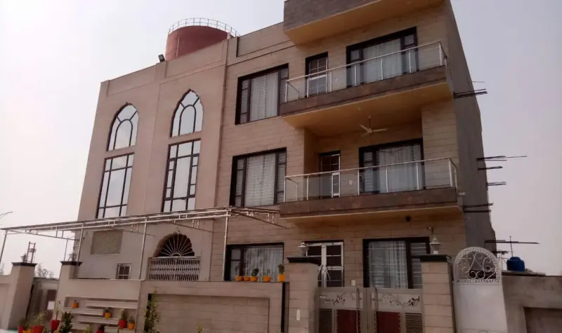 Chandigarh Royale City Zirakpur: Best Residential Projects in Zirakpur | Luxury Apartments, Villas & Plots for Sale
