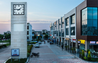 Clockton High Street Sector 82A New Chandigarh | Shopping Complex & Office Spaces in New Chandigarh Commercial Projects