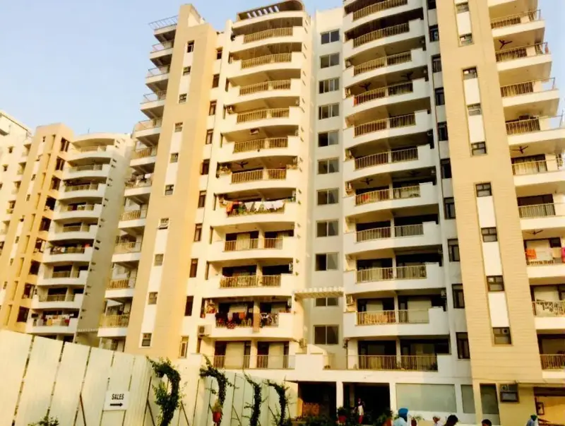 Golden Sand Apartments Zirakpur: Luxury High-Rise Residential Projects in Zirakpur