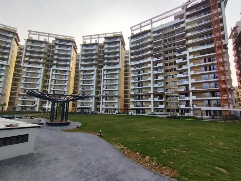 Green Lotus Saksham Zirakpur | 3/4/5 BHK Luxury Flats on Patiala Highway