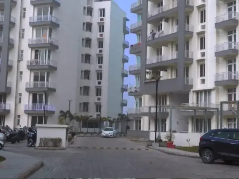One Rise Sector 99 Mohali | Luxury 3 BHK Apartments for Sale | High-Rise Flats in Mohali Real Estate