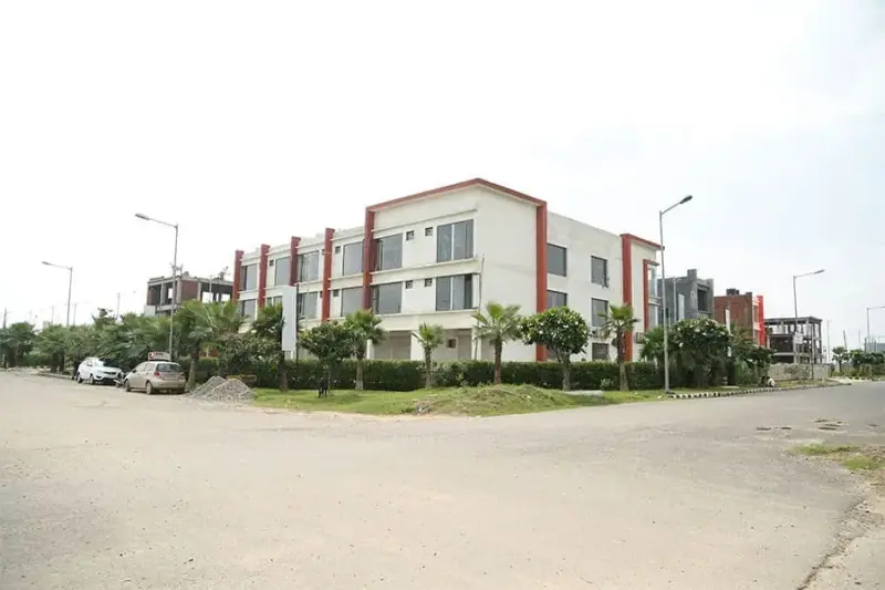Jubilee Square Aerocity Mohali: Best Commercial Projects in Mohali | Mohali Commercial Property for Sale