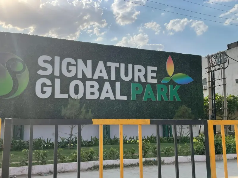 Signature Global Daxin Vistas