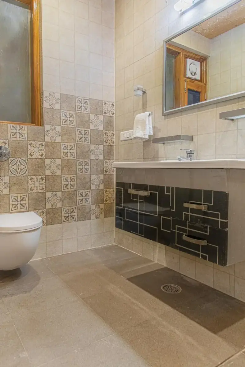 Independent House/Villa for Sale in Kanda, Kasauli