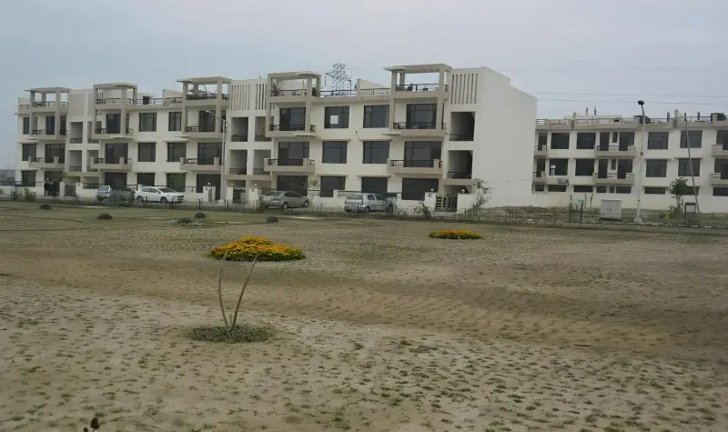 Motia Royale Estate Zirakpur: Top Residential Projects in Zirakpur | High-Rise Apartments in Zirakpur