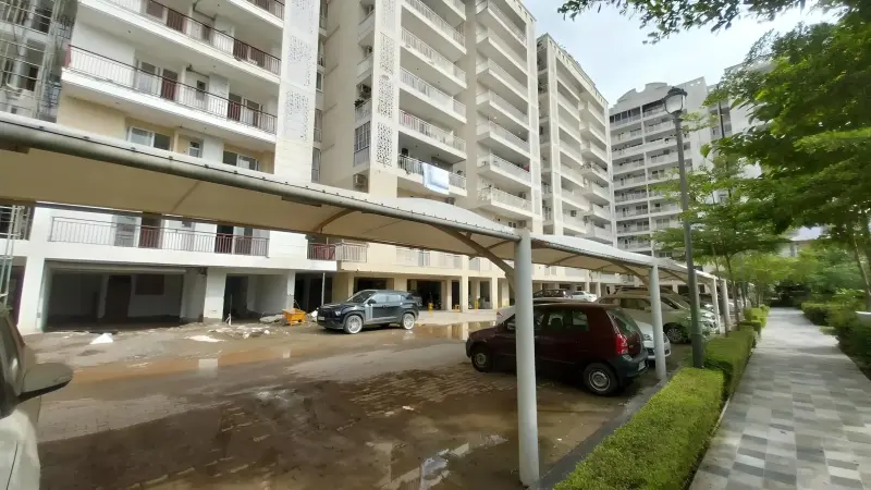 Motiaz Blue Ridge Zirakpur | Luxury 3BHK High-Rise Apartments in Peer Muchalla Residential Projects