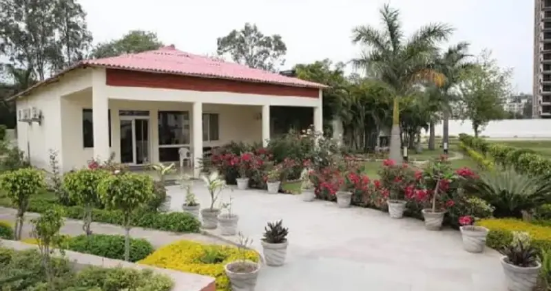 Opera Garden Dhakoli Zirakpur - Luxury 3 & 4 BHK Apartments | RERA Approved High-Rise Society