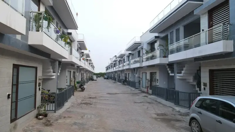 Paradise Palms - Premium Residential Villas in Kharar