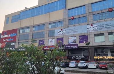 Raksha Business Centre Chandigarh-Ambala Highway Zirakpur | Commercial Spaces & Showrooms
