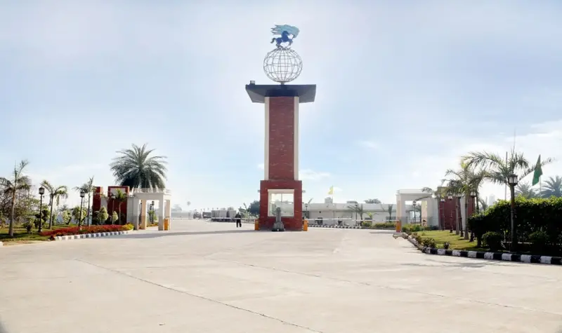 Royale Gardens Premium Zirakpur: Luxury Villas, Plots & Apartments in Chandigarh Region