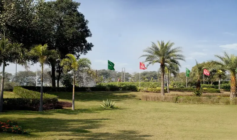 Royale Gardens Premium Zirakpur: Luxury Villas, Plots & Apartments in Chandigarh Region