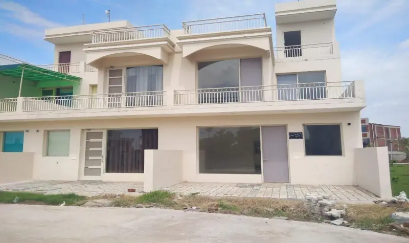 Royale Gardens Premium Zirakpur: Luxury Villas, Plots & Apartments in Chandigarh Region