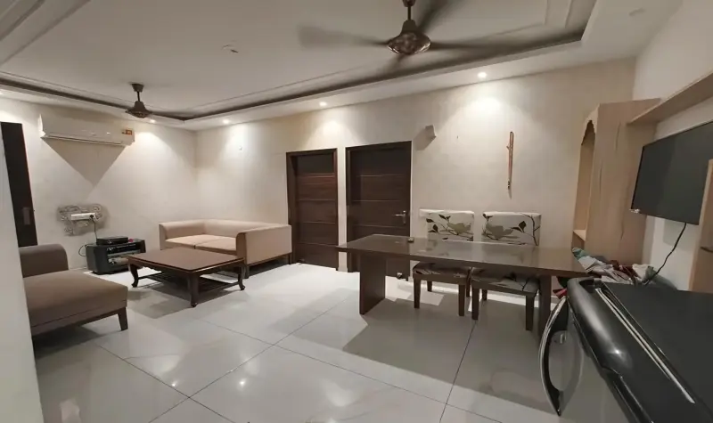 Sanjeev City Heights Peer Muchalla Zirakpur: 1-3 BHK High Rise Apartments in Zirakpur Residential Projects