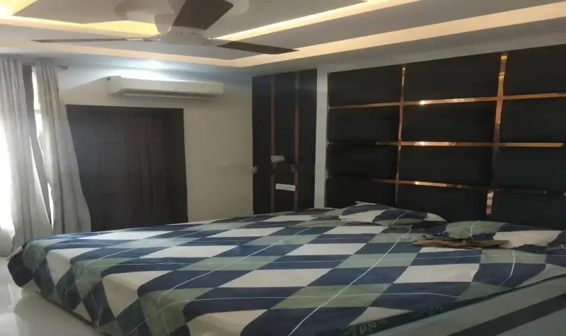 Sanjeev City Heights Peer Muchalla Zirakpur: 1-3 BHK High Rise Apartments in Zirakpur Residential Projects