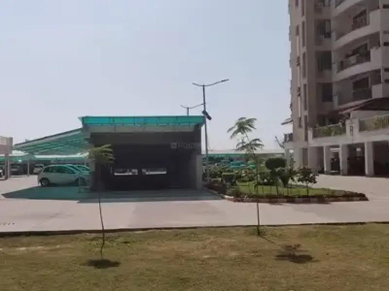 Royale Wind Cross Zirakpur | 3BHK Luxury Apartments in Gazipur Punjab