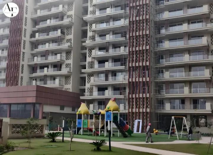Beverly Golf Avenue Sector 65 Mohali | 3 & 4 BHK Luxury Apartments | Best Residential Projects in Mohali | RERA Approved