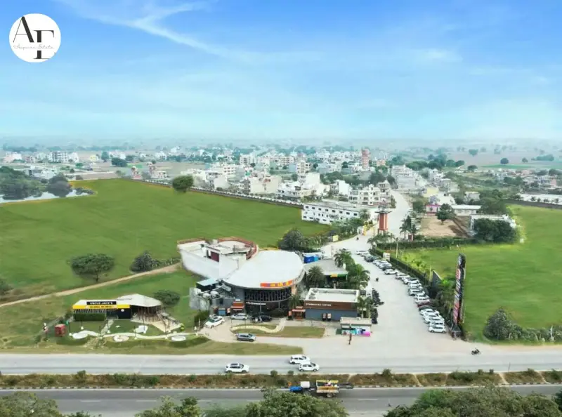 Bollywood Gully Chandigarh Royale City Zirakpur: Luxury Residential Projects in Zirakpur | 1-4 BHK Apartments, Villas