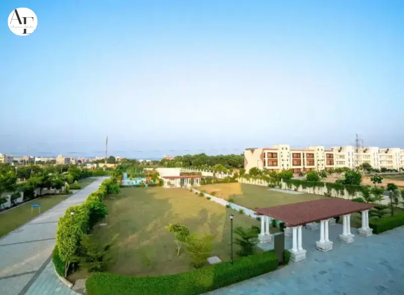 DLF Hyde Park Mullanpur New Chandigarh | Best Residential Projects in New Chandigarh | Luxury Villas & Floors