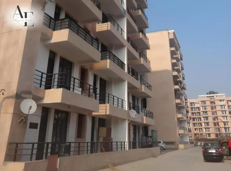 Jaipuria Sunrise Greens Zirakpur: Best Apartments in Real Estate Projects in Zirakpur