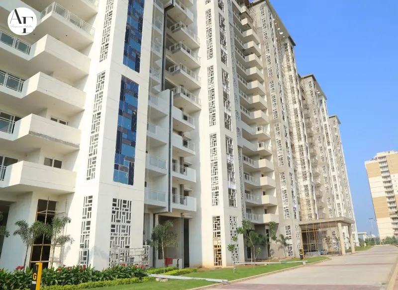 JLPL Falcon View | 3, 4 and 5 BHKLuxury Flats and Penthouses | Sector 66A, Airport Road, Mohali