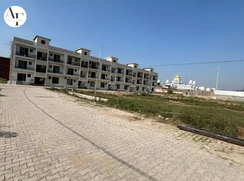 KBP Smart City Kharar Mohali - 2/3 BHK Apartments, Villas & Plots on NH-21