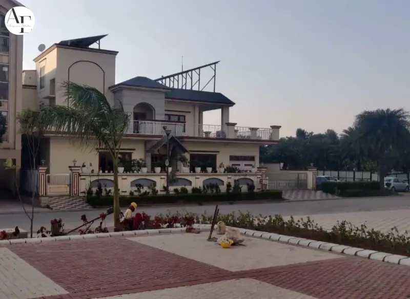 Omaxe The Resort New Chandigarh: 1-3 BHK Luxury Apartments & Penthouses in Mullanpur | Prices, Floor Plans & Amenities